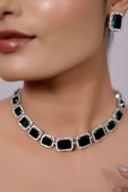 Silver Emerald Necklace Earrings Set ssnes250179