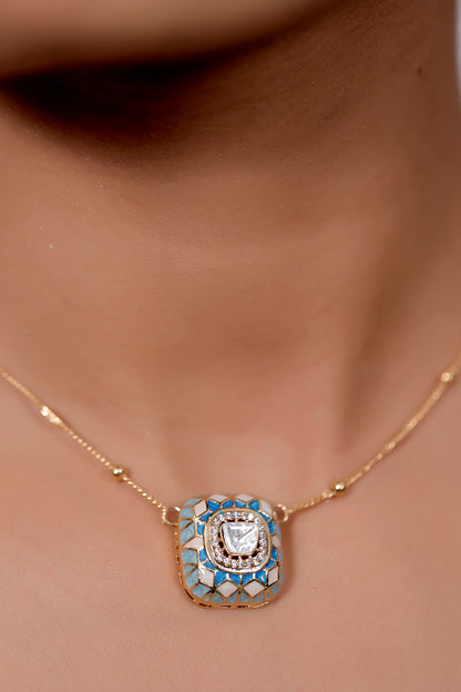 delicate chain pendant set