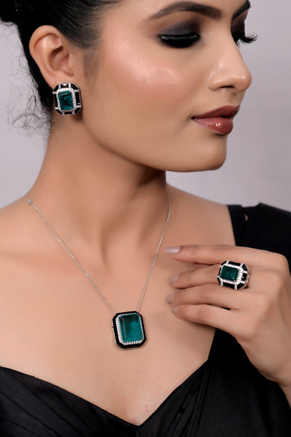 Emerald Doublet with Enamel pendant set