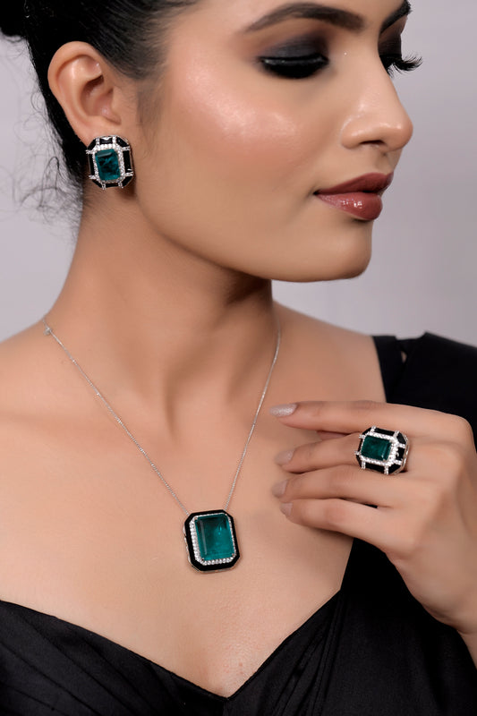 Emerald Doublet with Enamel pendant set