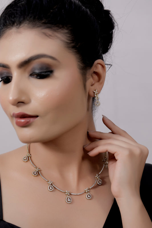 delicate diamond necklace set