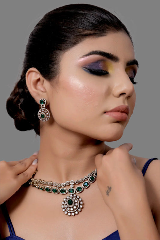 emerald diamond necklace