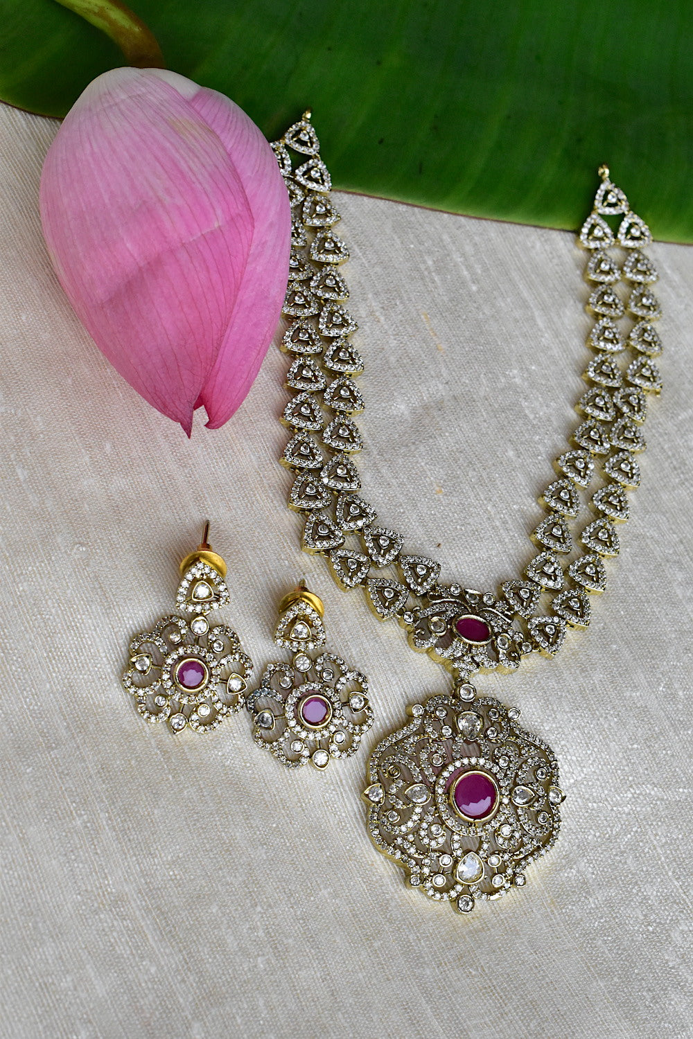 zirconia victorian green multi layer necklace set adgpchnes250120