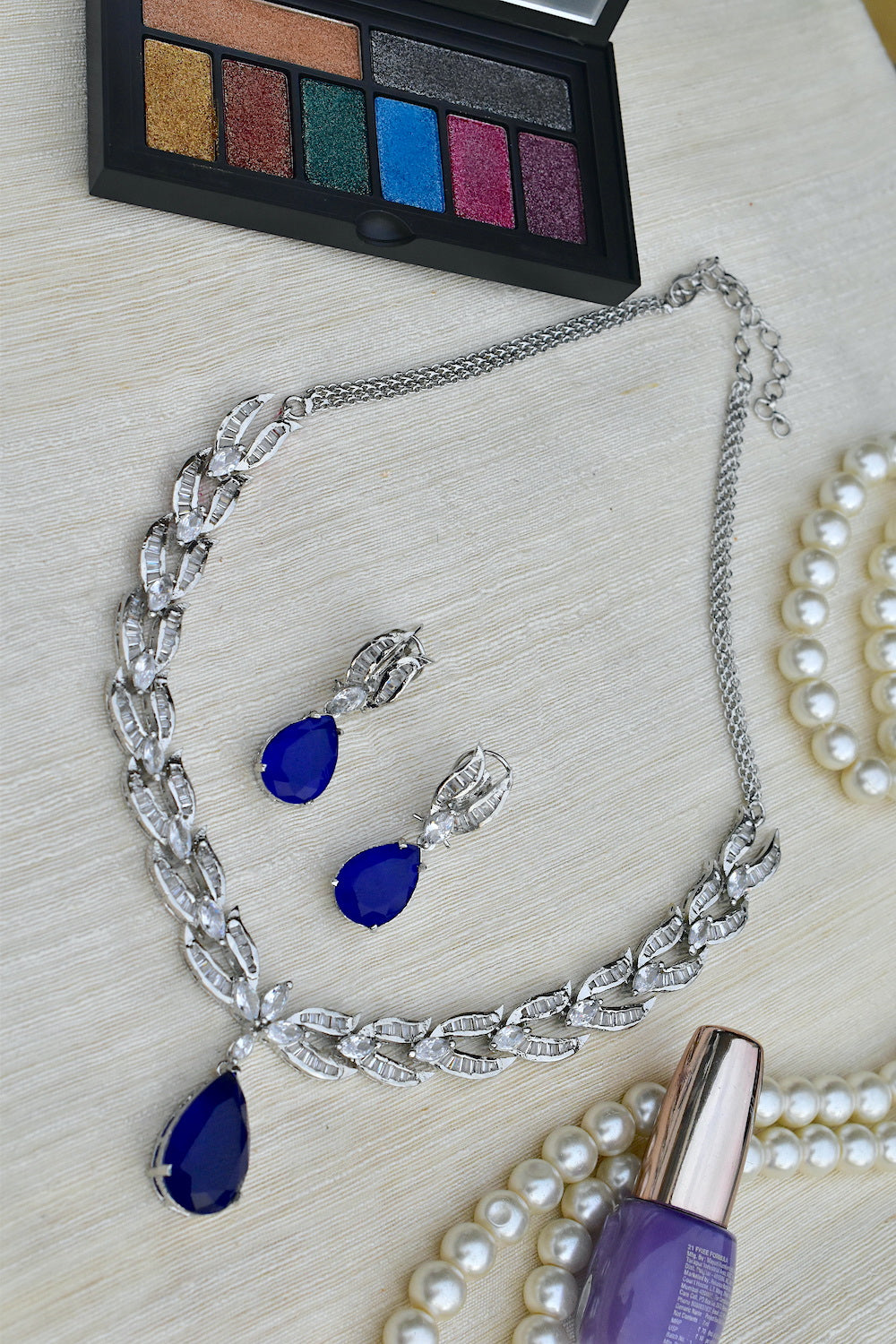 delicate doublet necklace