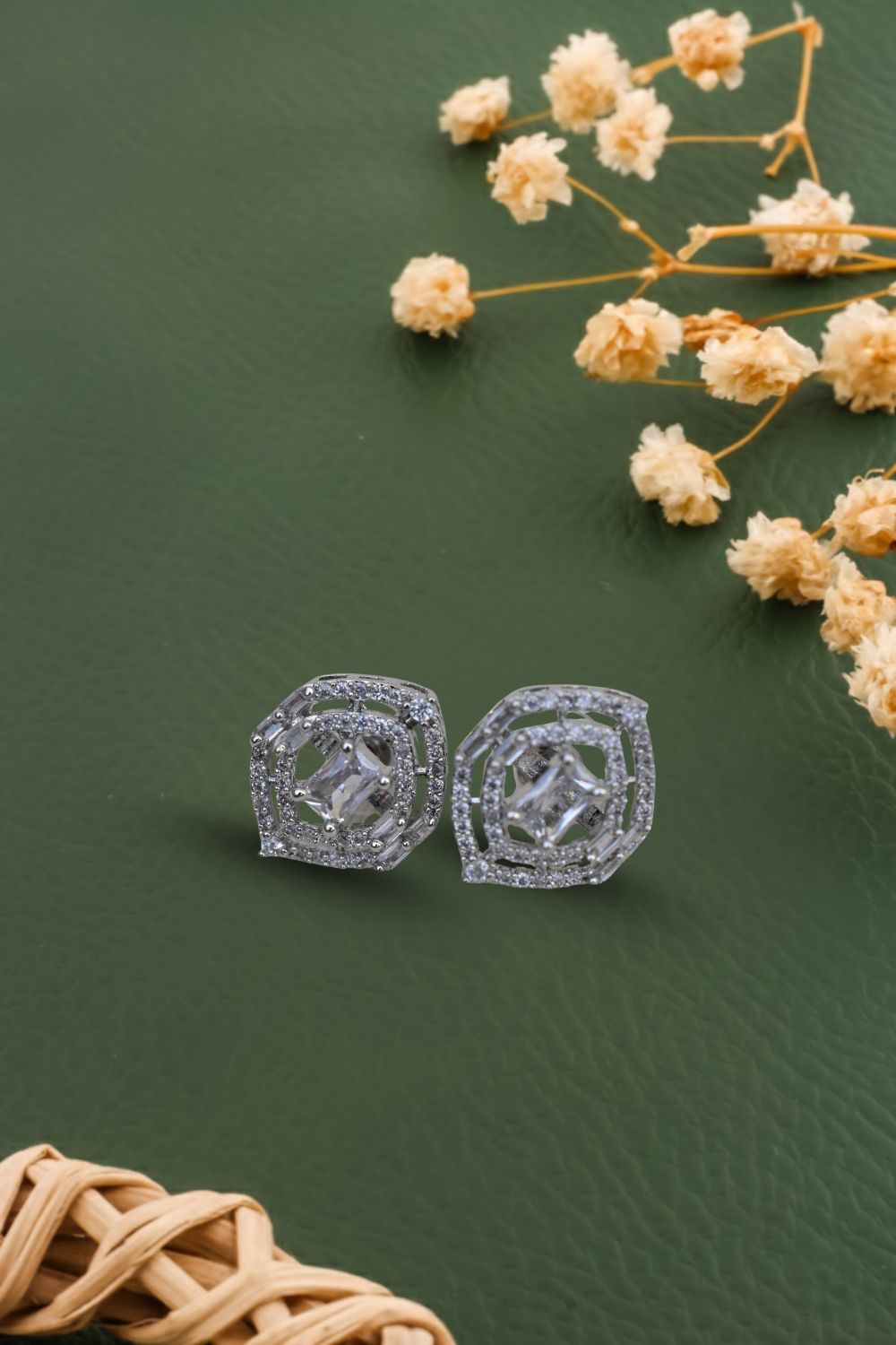 cubic zirconia diamond white gold silver polish stud earrings 