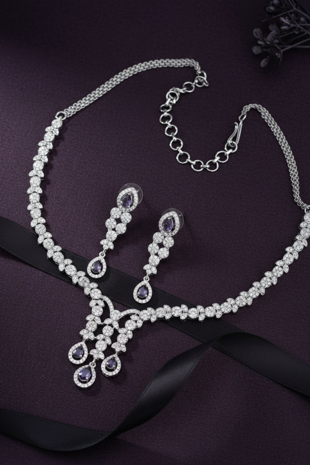 lavender diamond necklace earrings