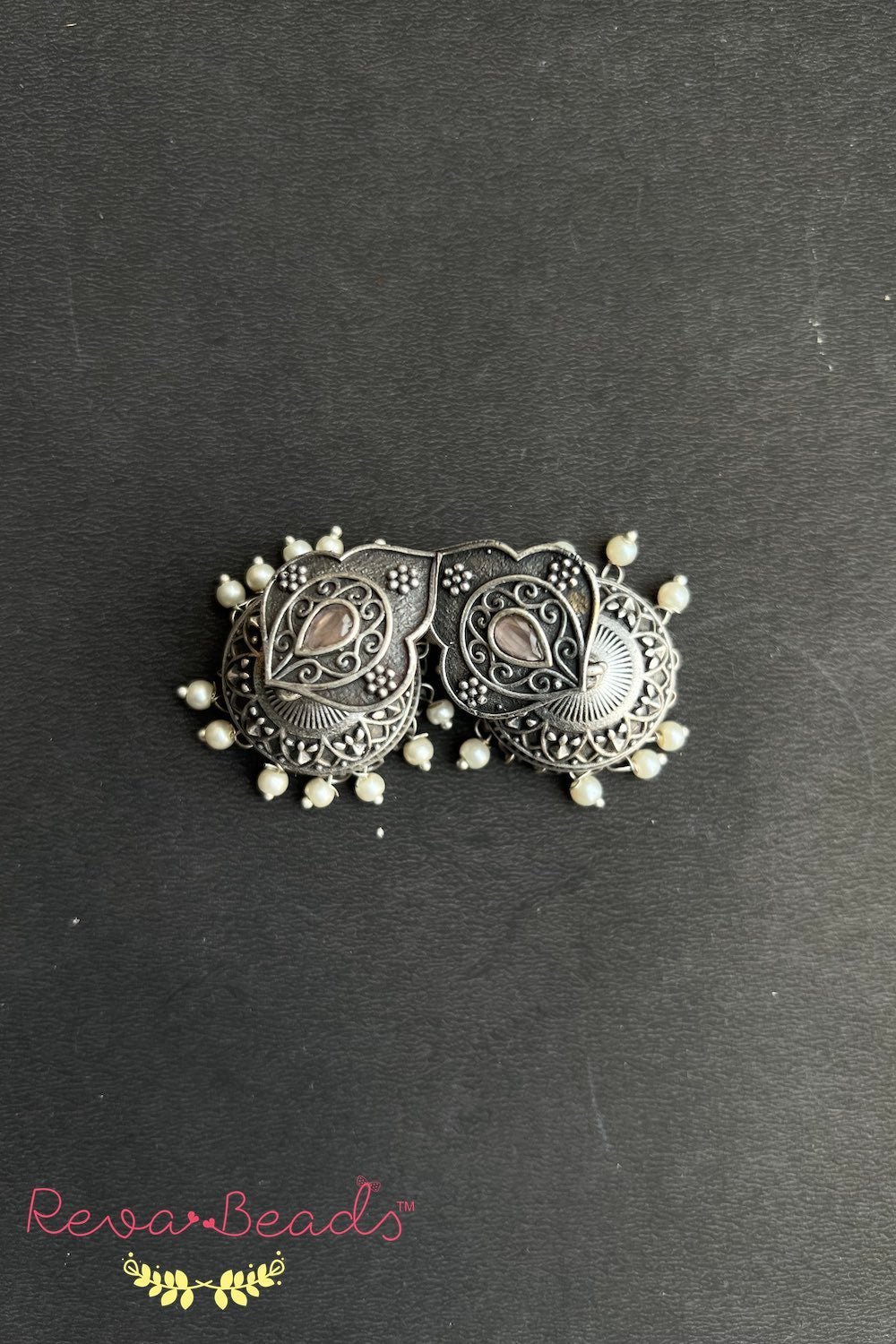 small silver jhumka