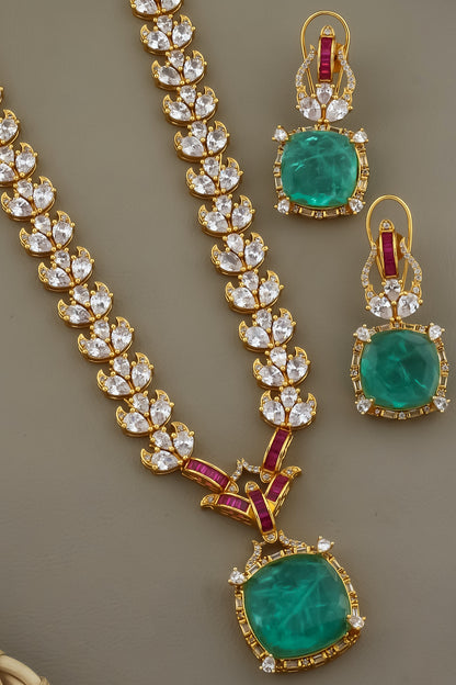 premium cubic zirconia gold link chain & square doublet pendant Set 