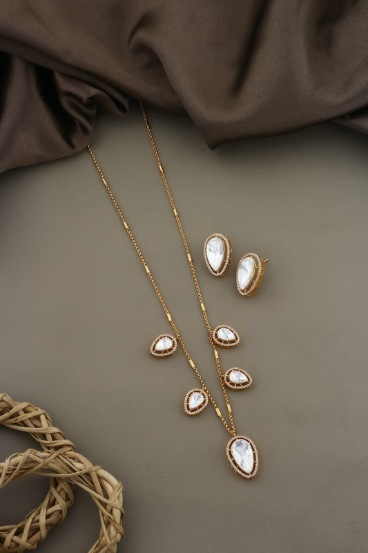 polki pendanat with cz border and golden chain with leaf shape stud earrings indian jewellery