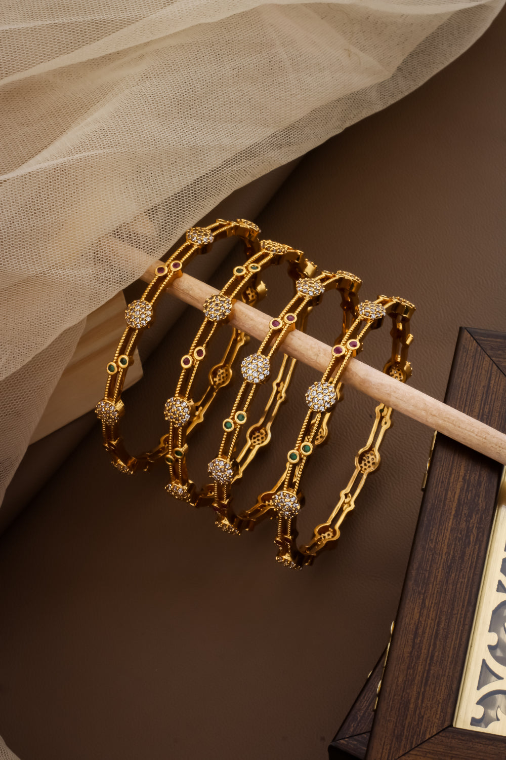 set of 4 vintage gold finish bangle