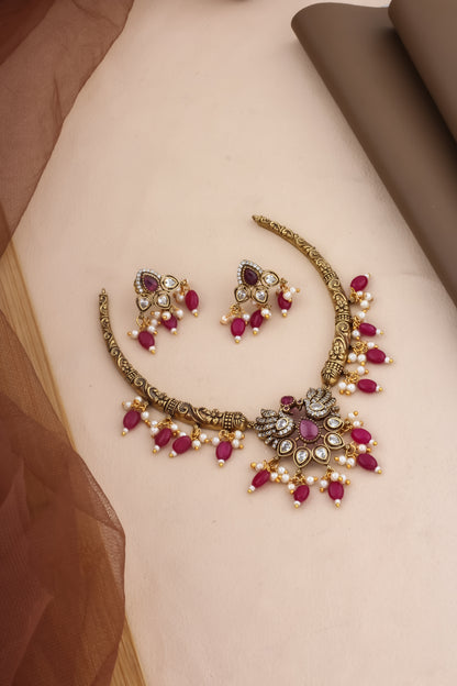 ruby antique hansuli with ad and kundan