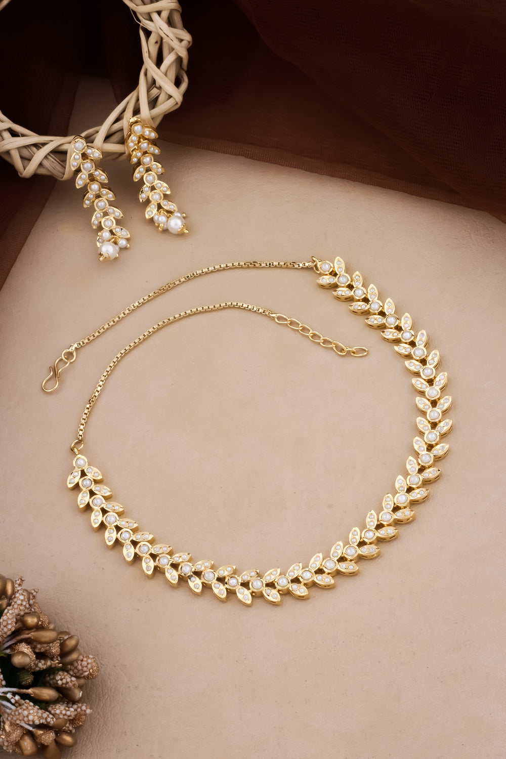 jadau pearl necklace