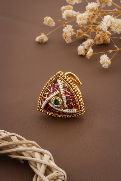 kundan antique gold triangle finger ring 240327