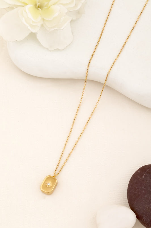 anti tarnish necklace
