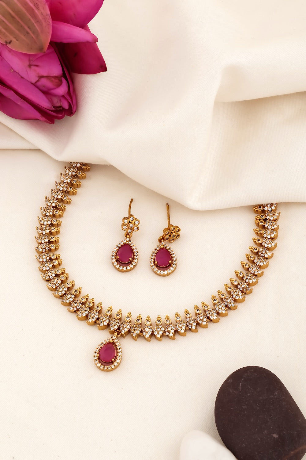 ruby delicate necklace set
