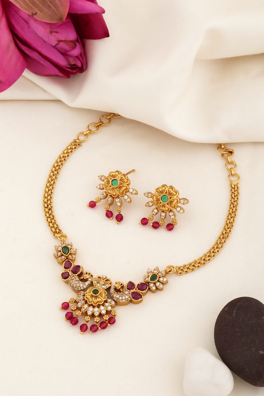 gold delicate temple set