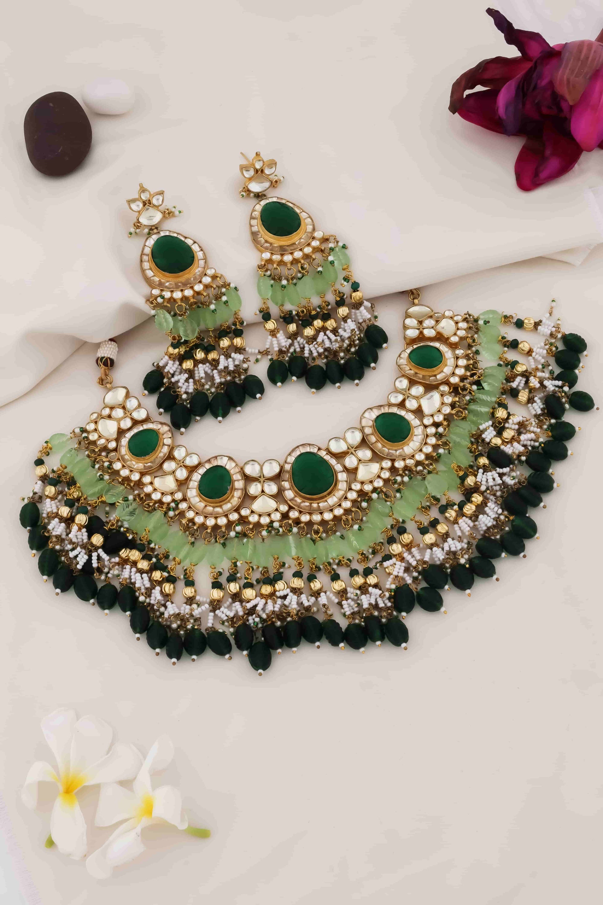 green kundan necklace sets