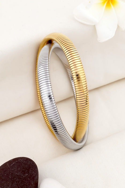 dual tone interconnected bracelet