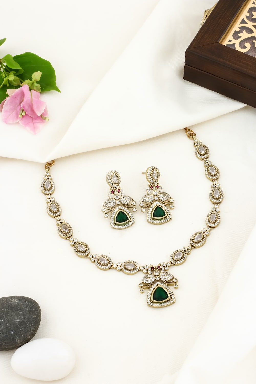 rakhi gift