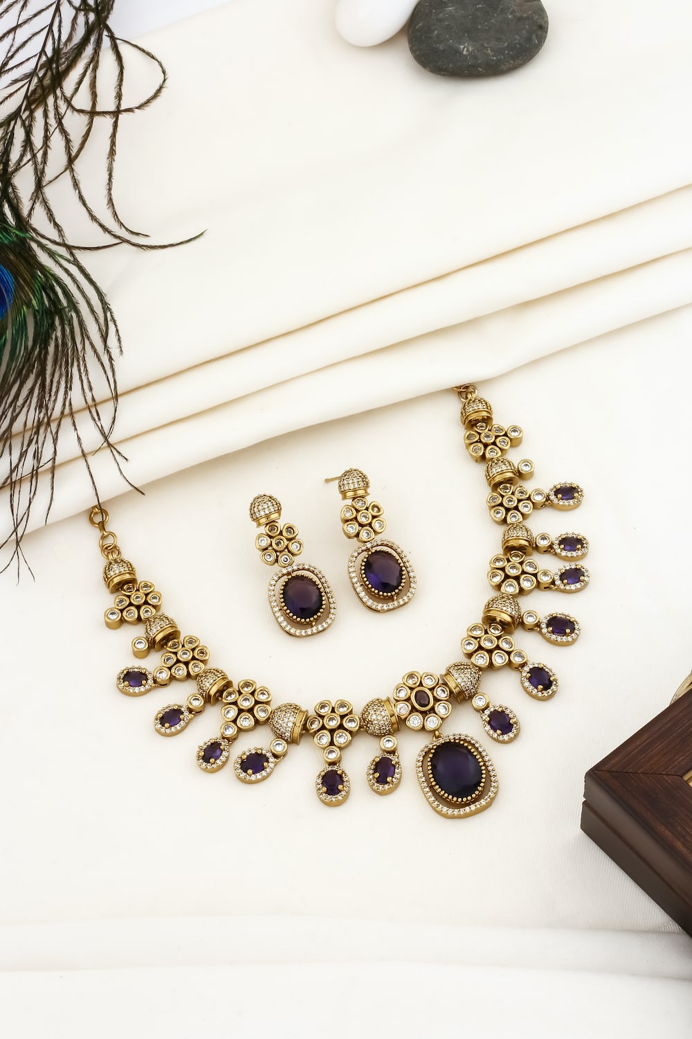amethyst antique gold
