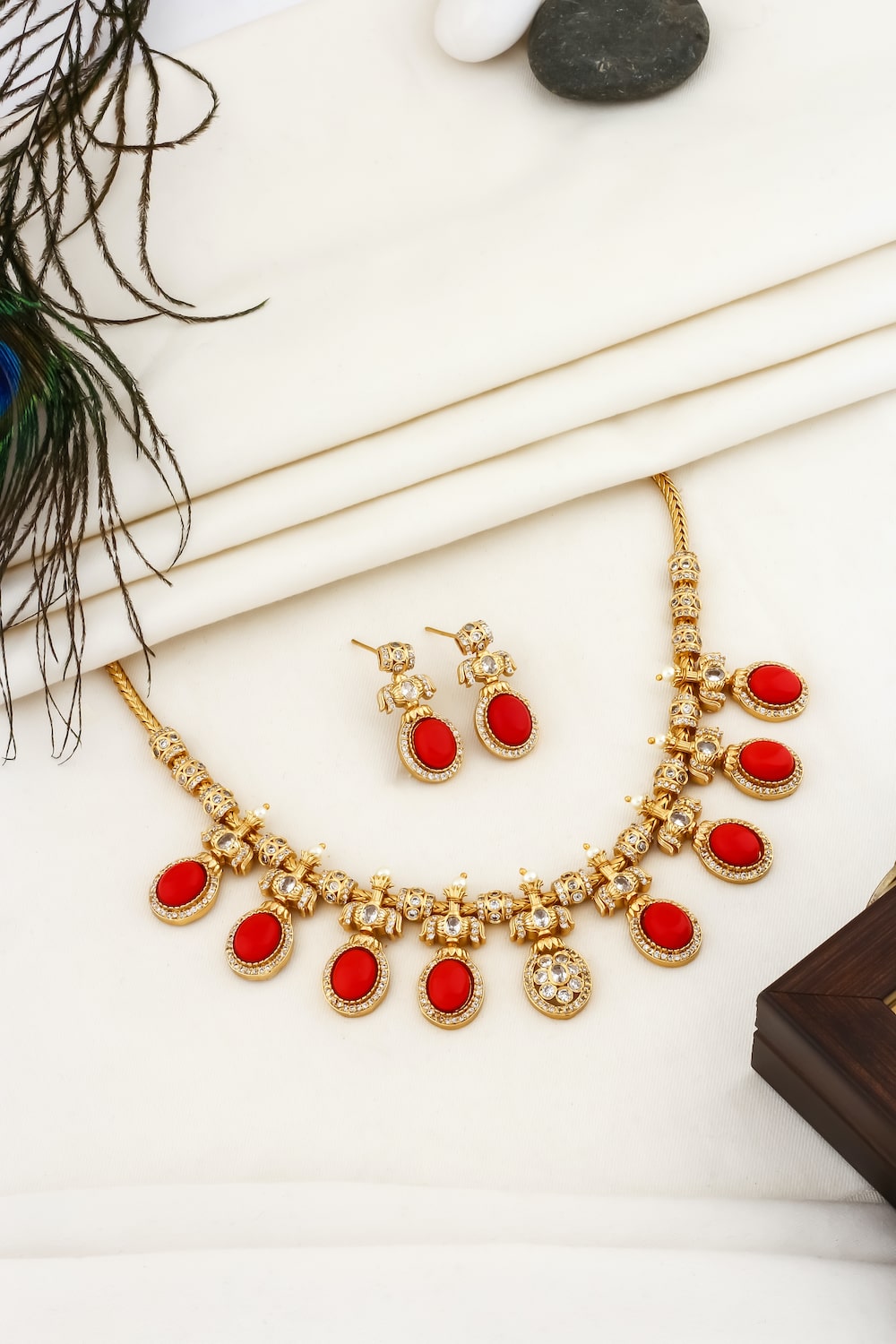coral choker necklace