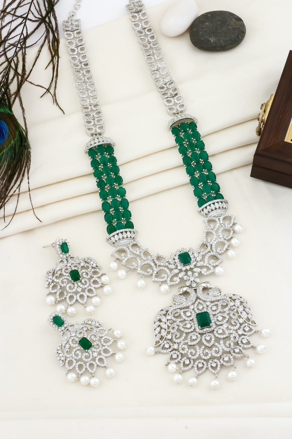 long emerald necklaces