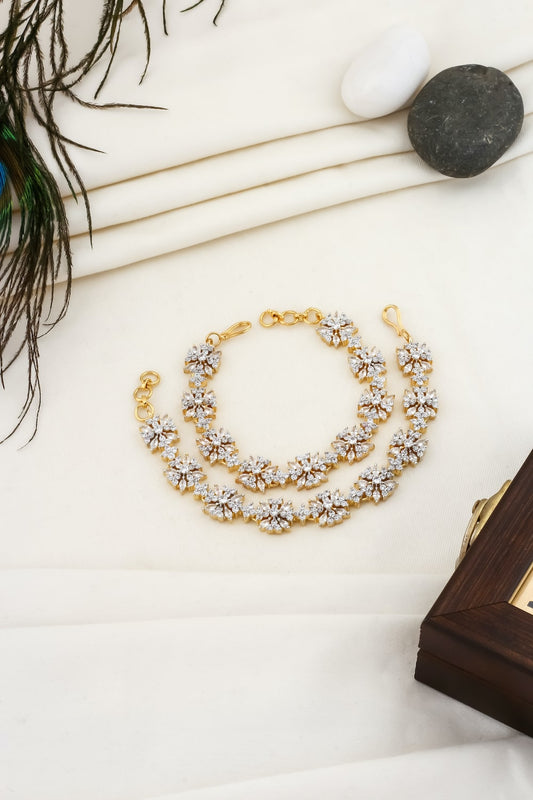Gold diamond cubic zirconia kan ser adgpks250135