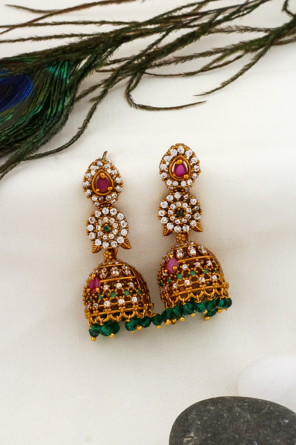 mehendi gold jhumka