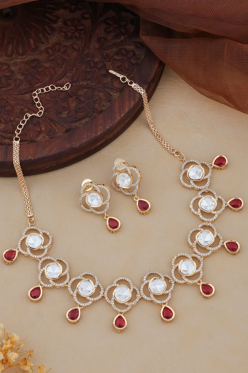 tyaani kundan jewelry
