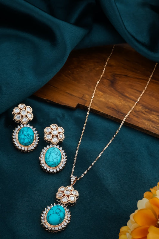 tyaani pendant set