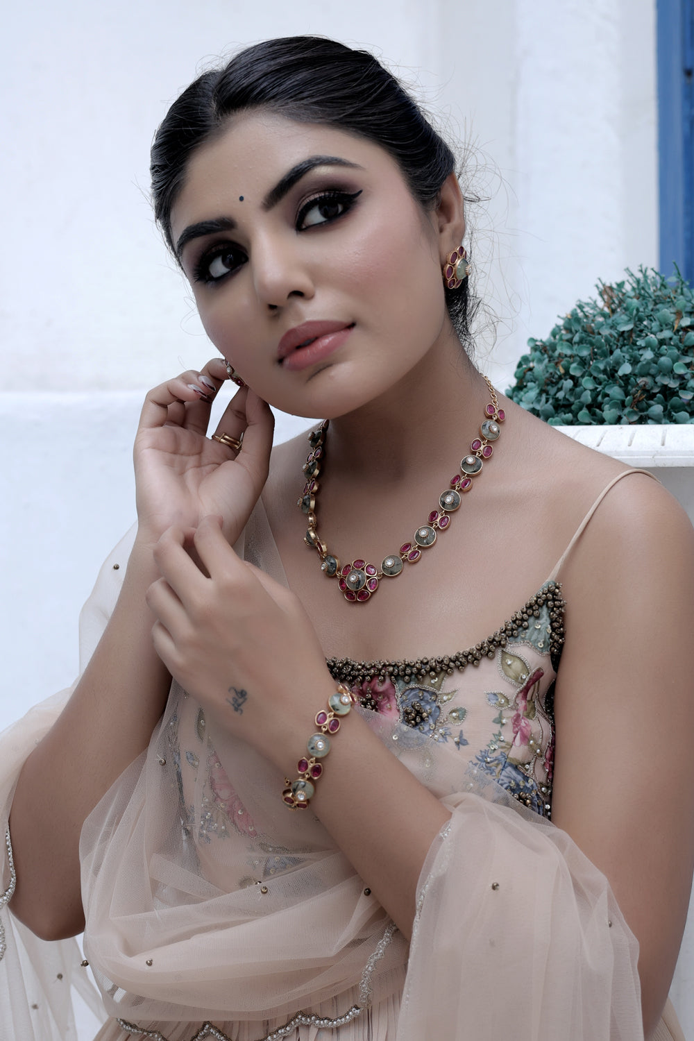 semi preciousprehnite pota ruby inlay in matte gold with stud earrings with finger ring and bracelet indian jewellery with salwar kamiz ideas