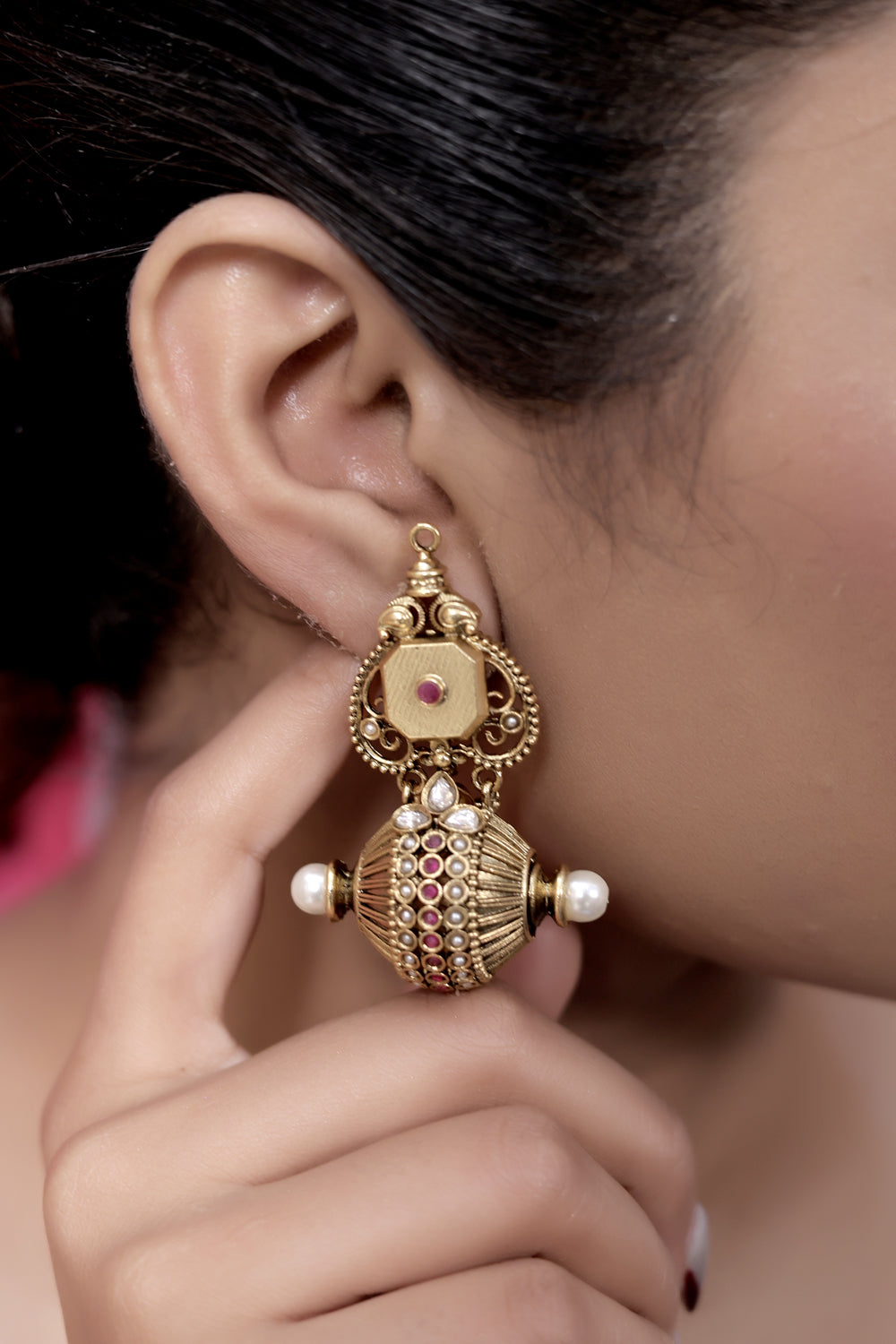 antique gold earrings