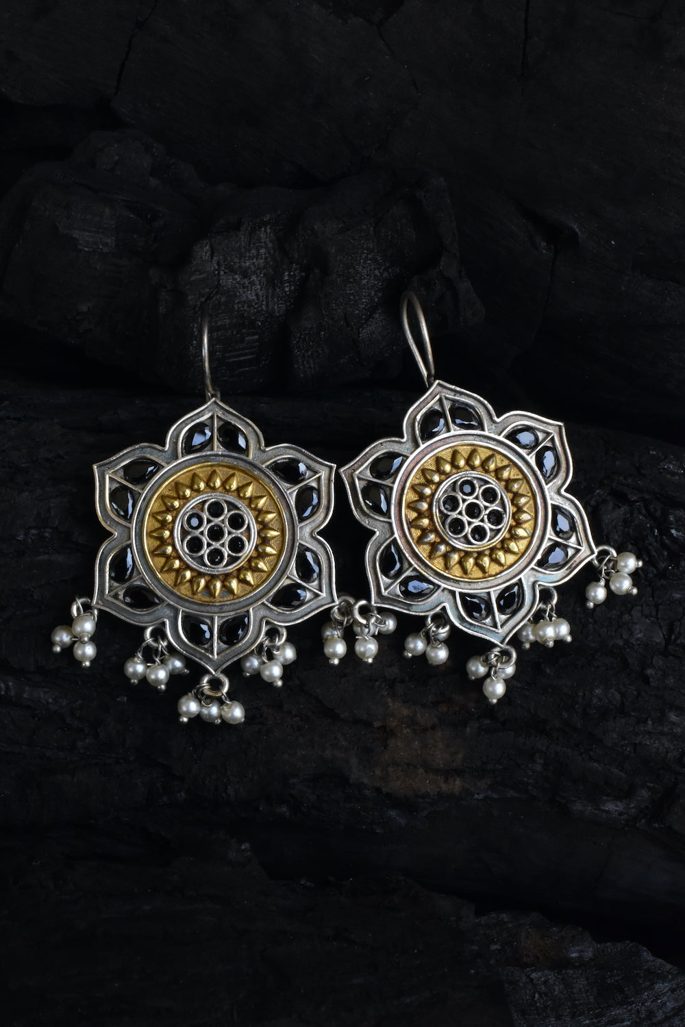 Little Tribal Earring – The Chandi Studio