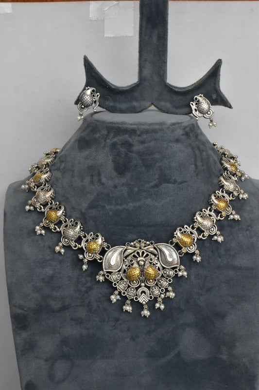 tribal necklace