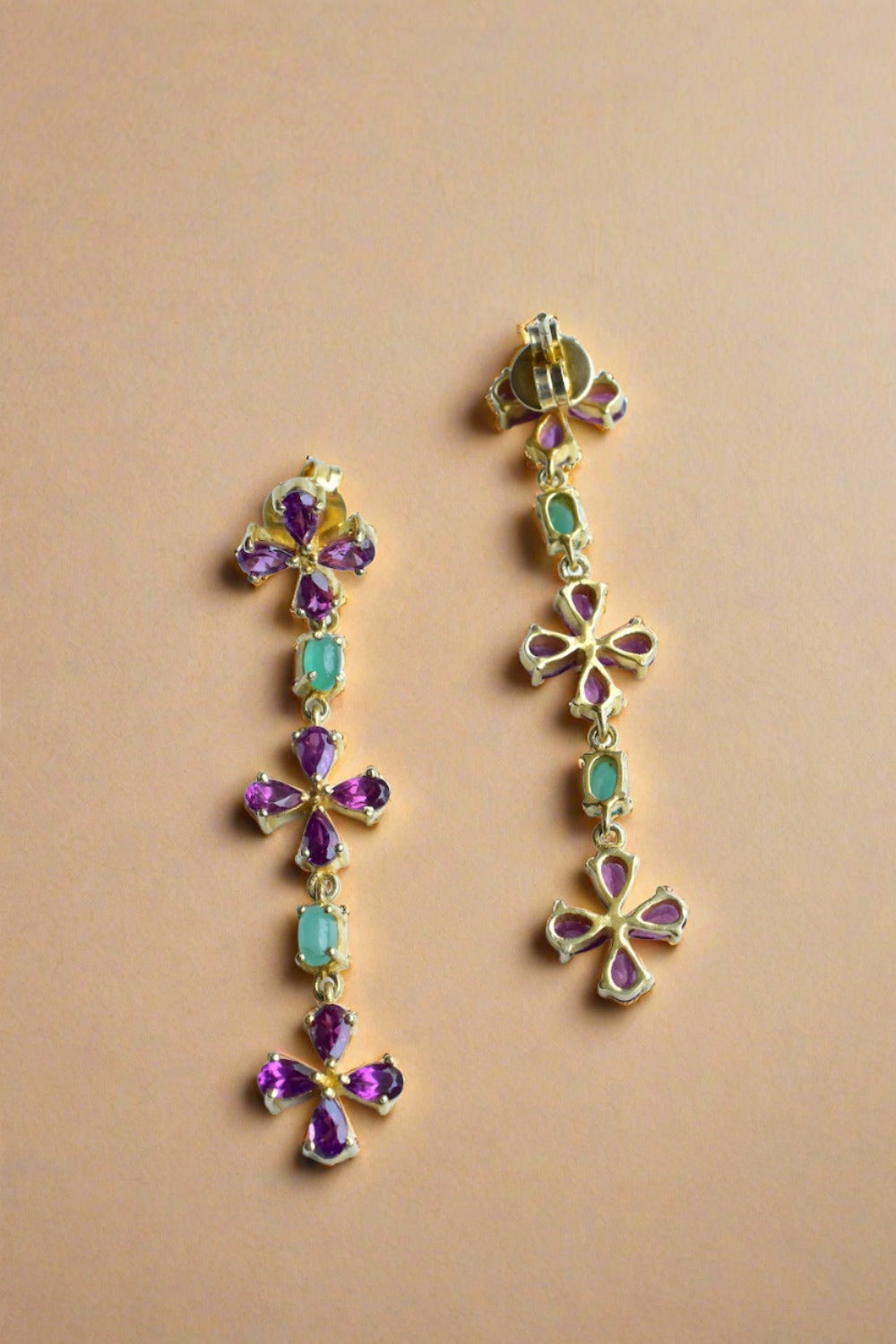 emerald garnet earring