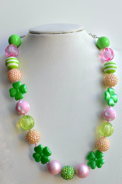 Saint Patrick's Day Theme bubblegum beads necklace bbn231111