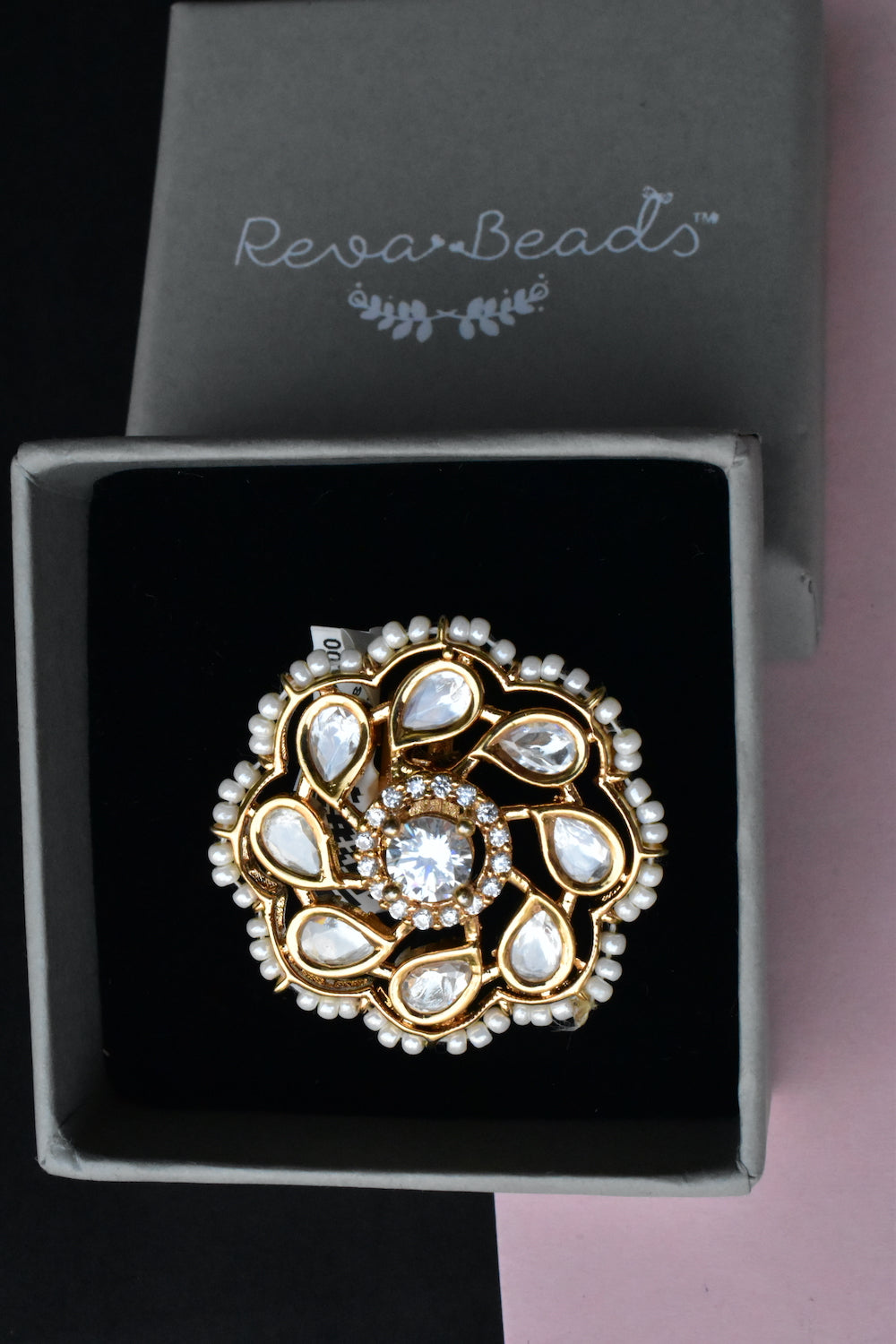 white kundan finger ring