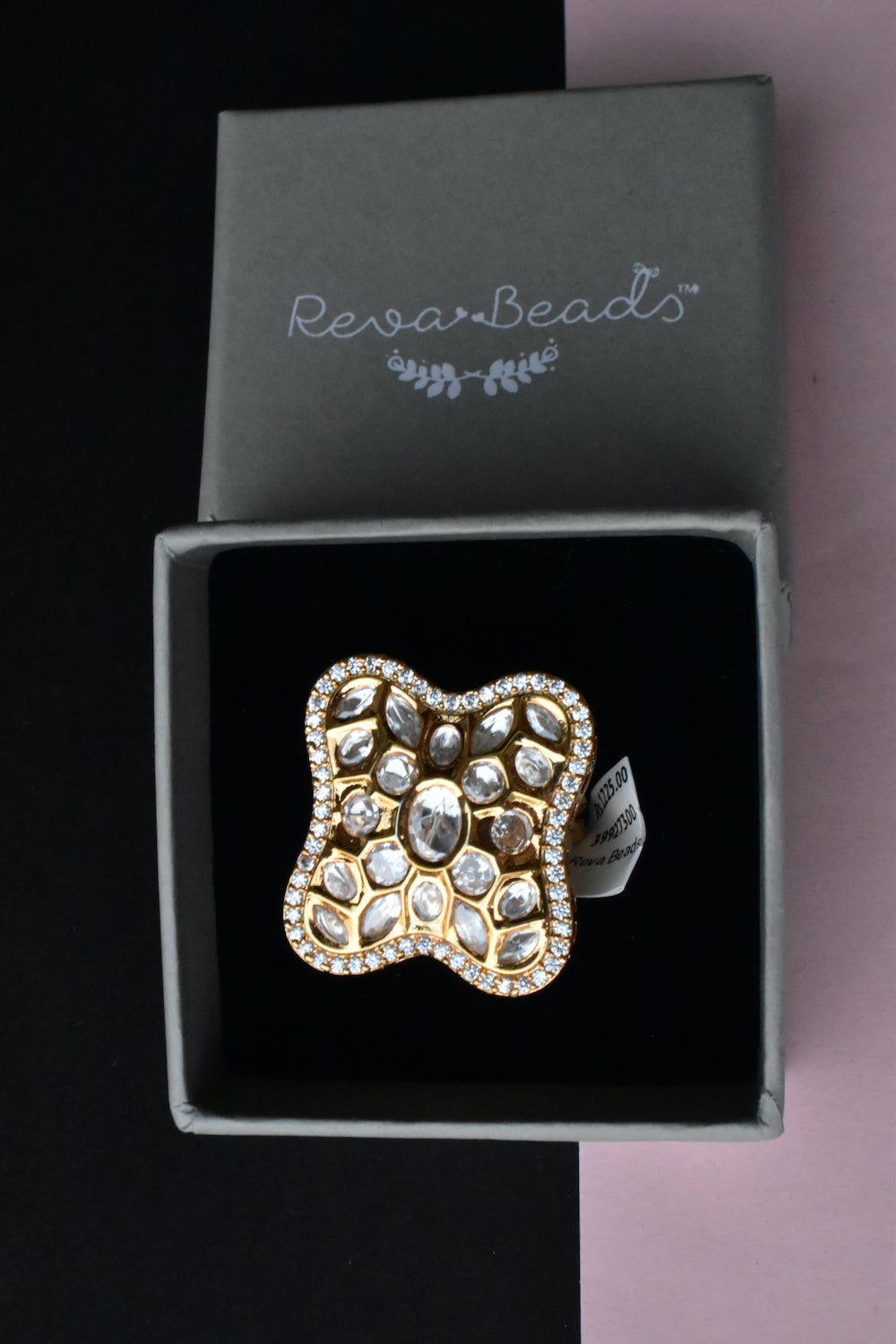 white kundan finger ring