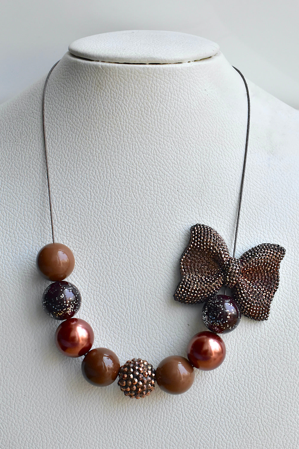 chocolate bubblegum beads necklace