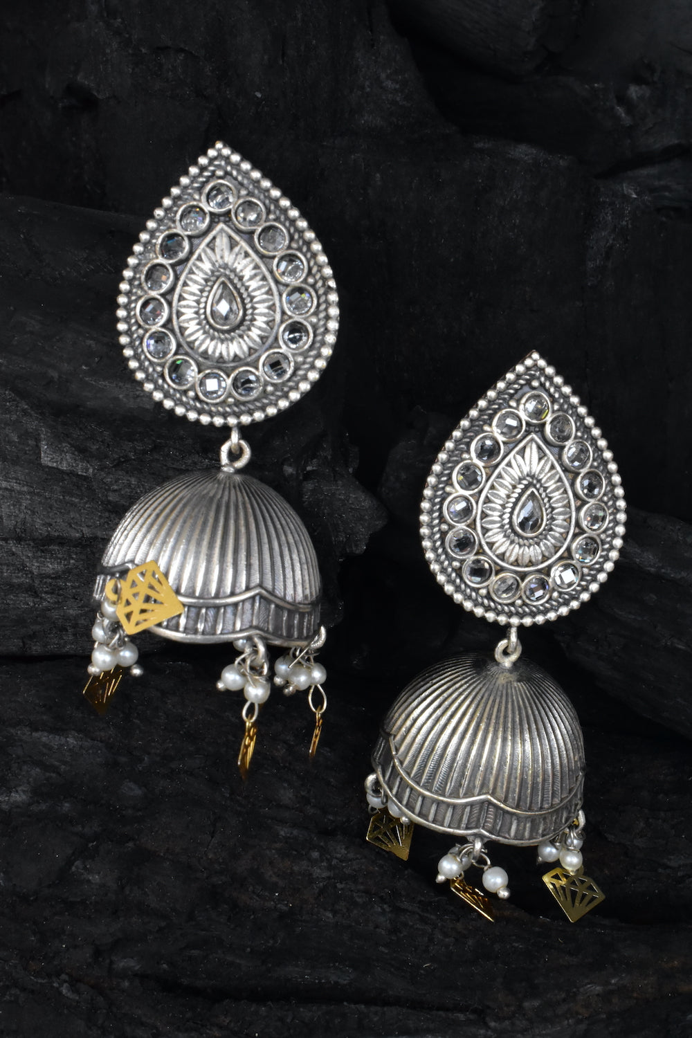 tribal jhumka earrings trje230387