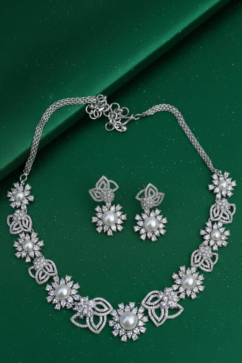 cocktail necklace set