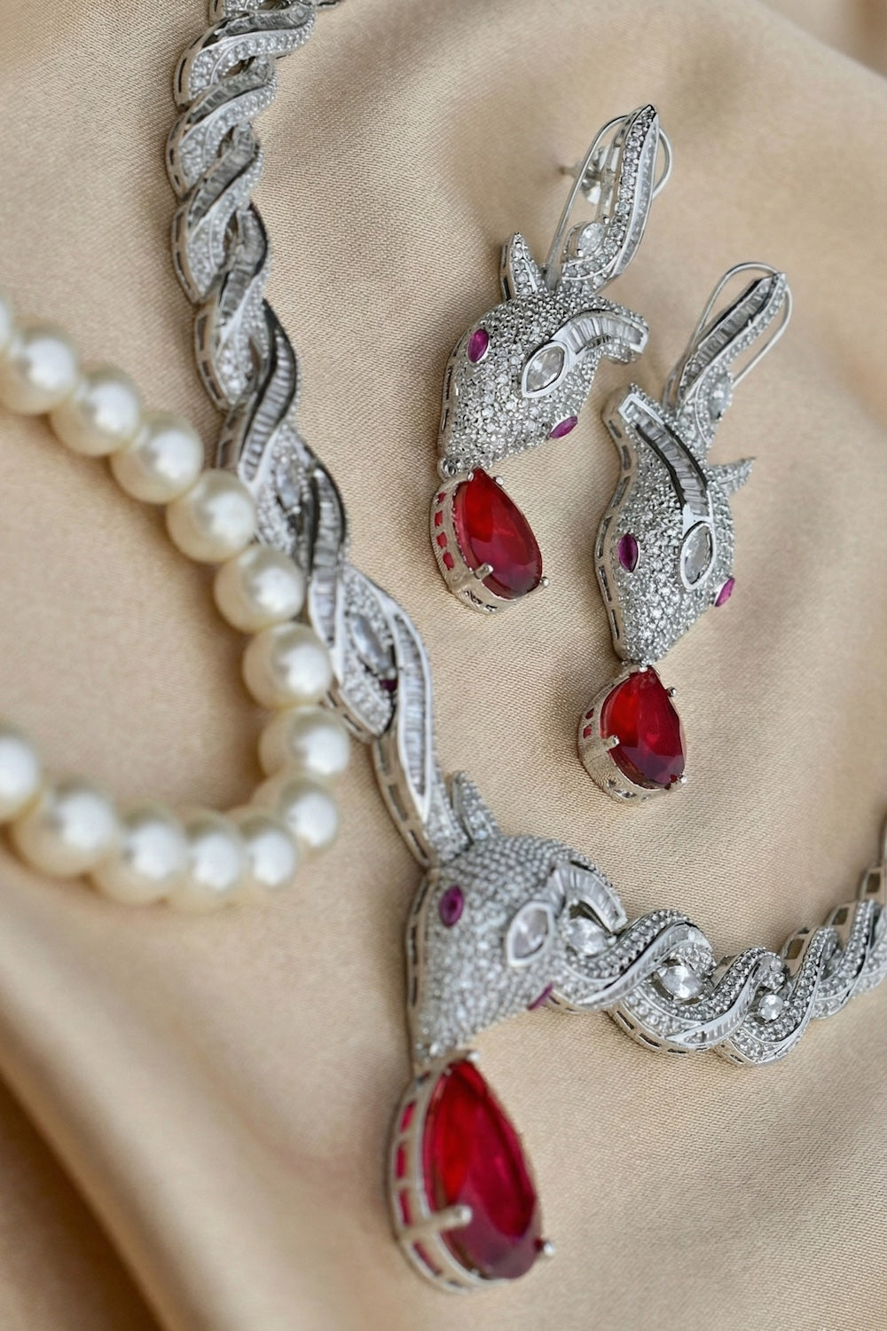 premium quality imitation necklace set