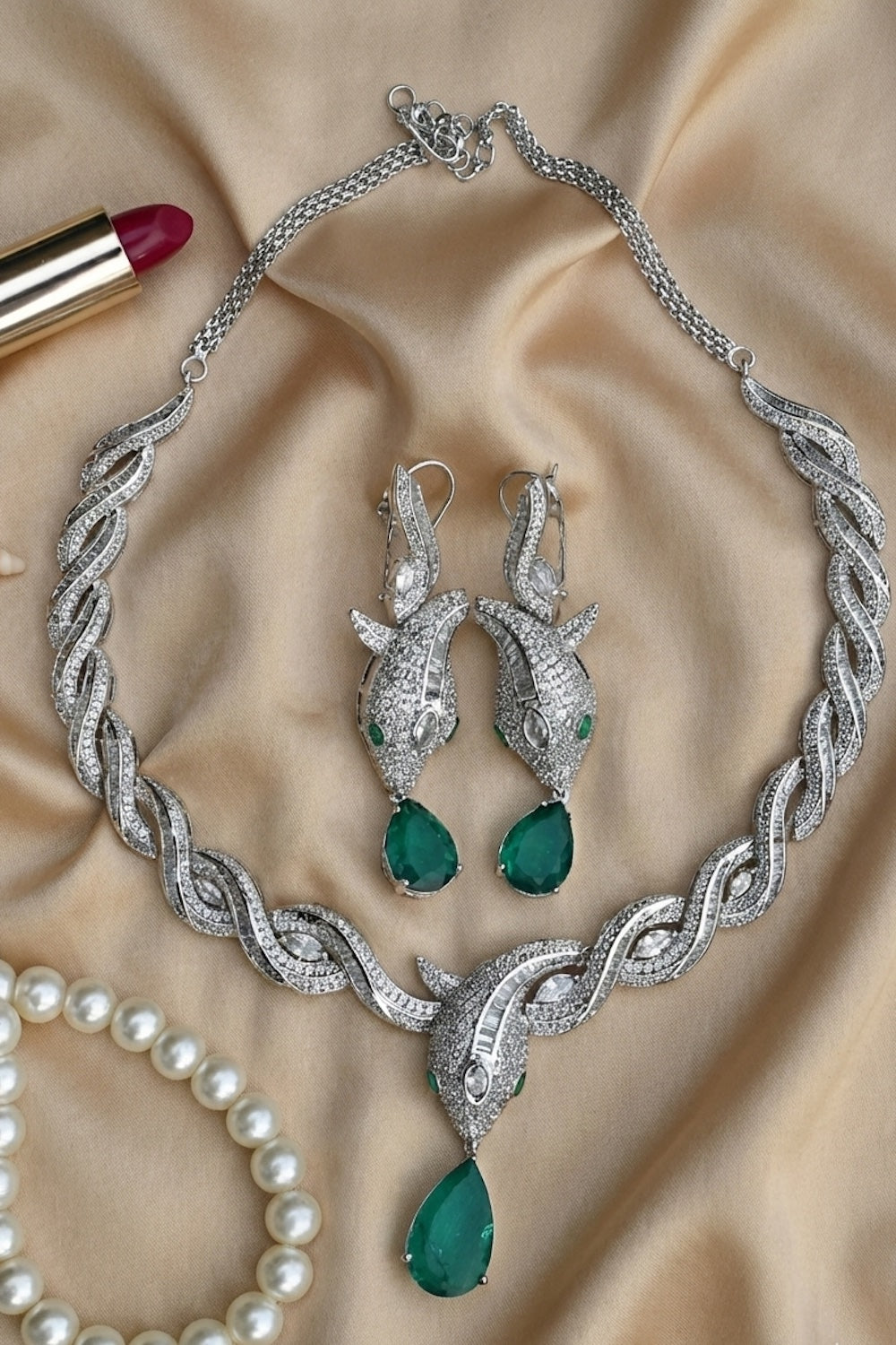 brand inspired imitation necklace