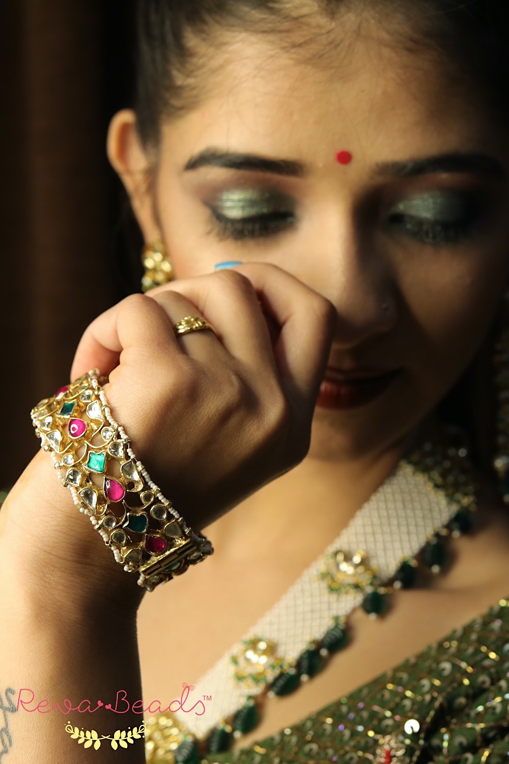 kundan bangles