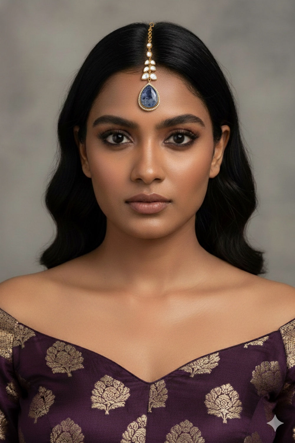 lapis kundan maang tika