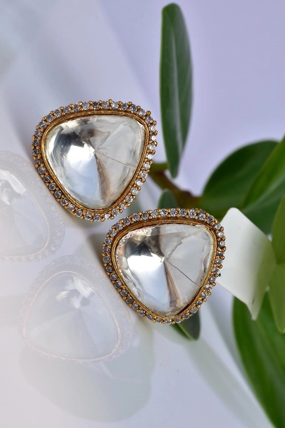 kundan stud earrings