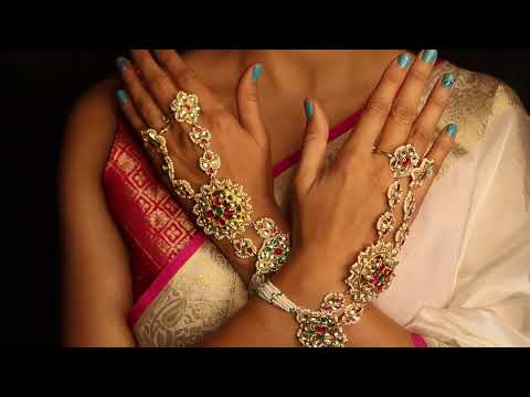 bridal hand harness