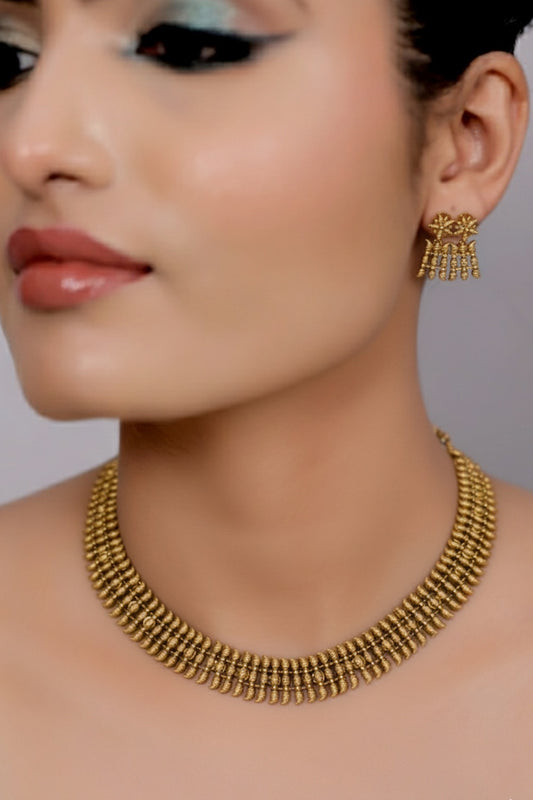 simple minimalist temple necklace 