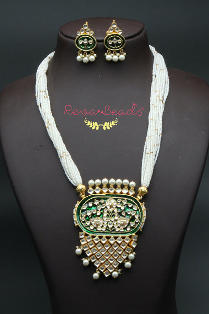 kundan long set