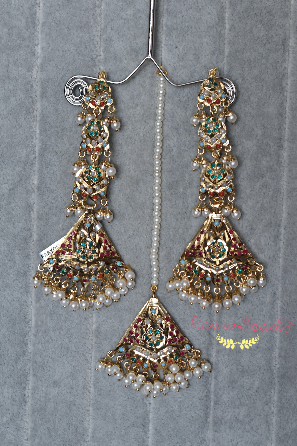 tikka earrings set